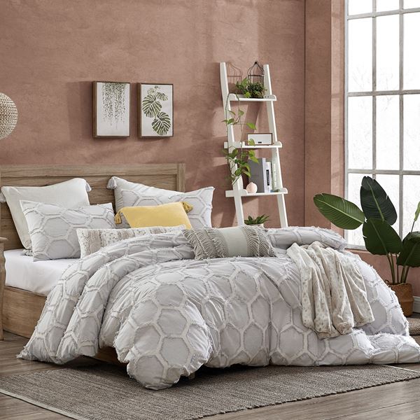 Clipped Honeycomb Bedding - Grey